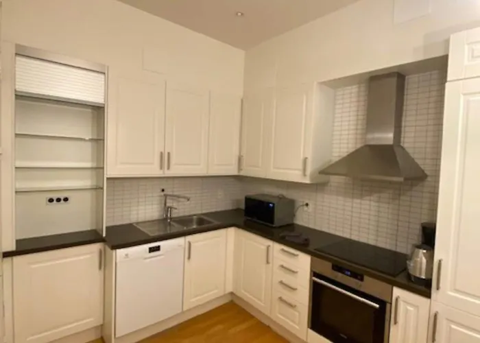 Comfortable Home In City Centre